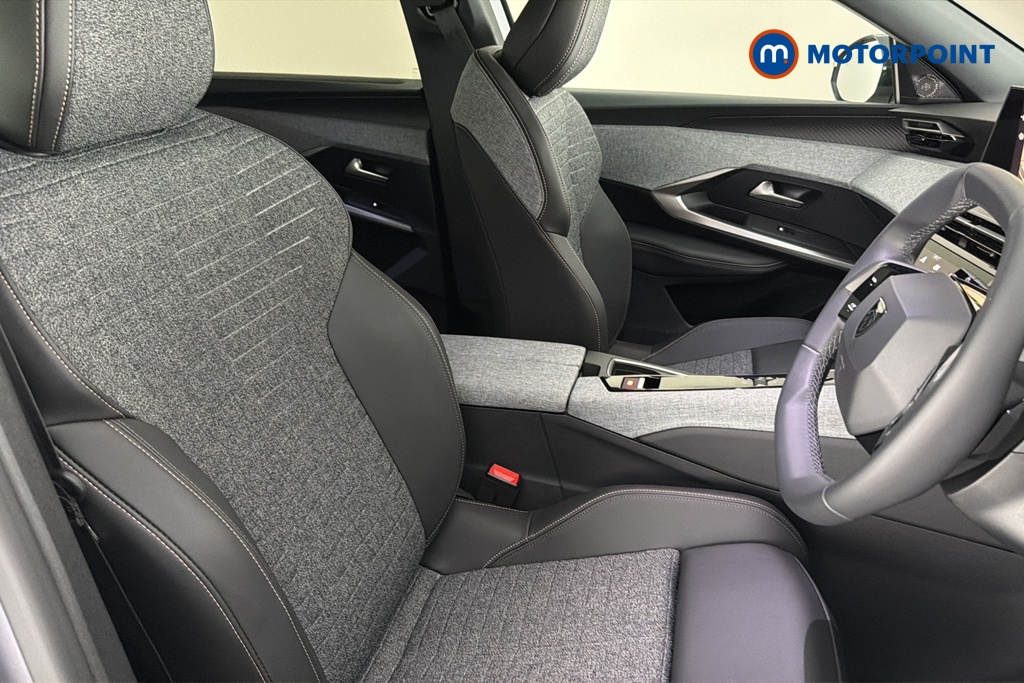 Peugeot 5008 Allure Premium Automatic Petrol SUV - Stock Number (1670921) - 22nd supplementary image