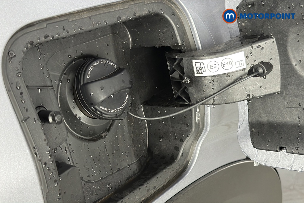 Peugeot 5008 Allure Premium Automatic Petrol SUV - Stock Number (1670921) - 41st supplementary image