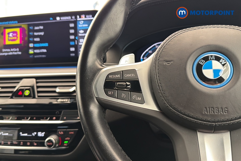 BMW 5 Series M Sport Automatic Petrol Plug-In Hybrid Estate - Stock Number (1671334) - 4th supplementary image
