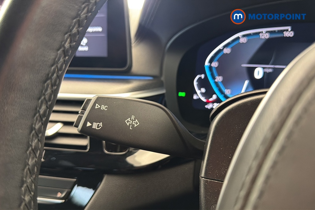 BMW 5 Series M Sport Automatic Petrol Plug-In Hybrid Estate - Stock Number (1671334) - 5th supplementary image
