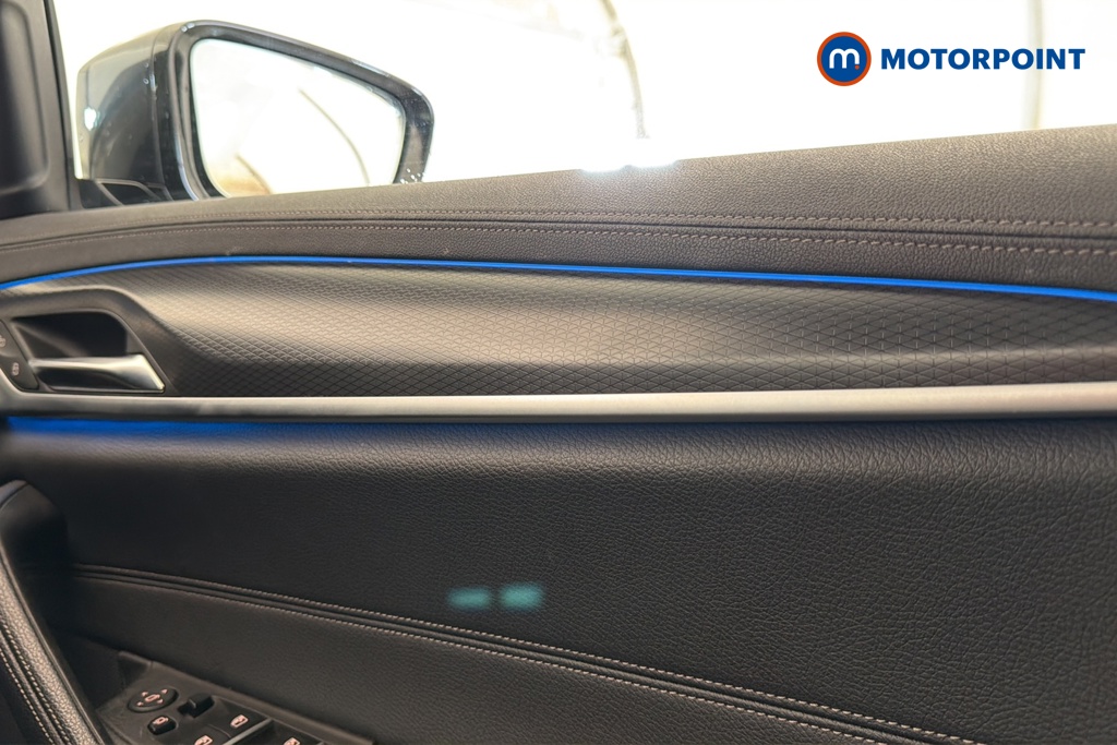 BMW 5 Series M Sport Automatic Petrol Plug-In Hybrid Estate - Stock Number (1671334) - 10th supplementary image