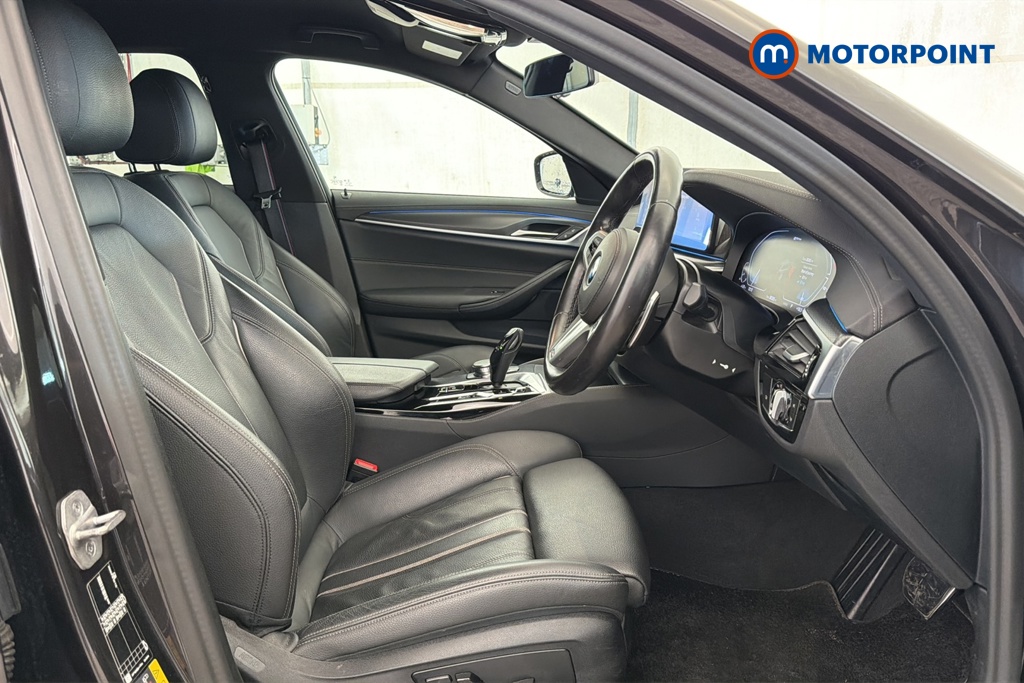 BMW 5 Series M Sport Automatic Petrol Plug-In Hybrid Estate - Stock Number (1671334) - 22nd supplementary image