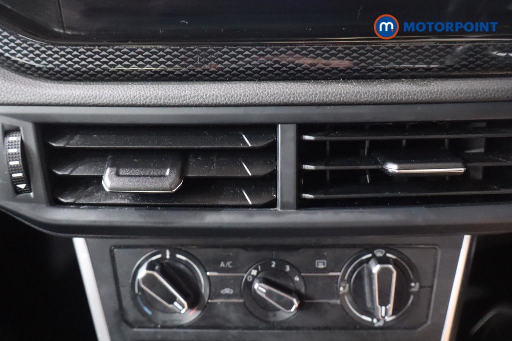Volkswagen Taigo Life Automatic Petrol SUV - Stock Number (1671432) - 12th supplementary image