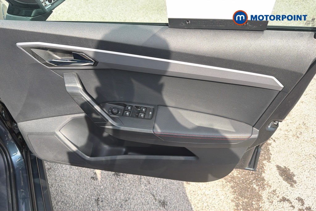 Seat Arona Fr Sport Manual Petrol SUV - Stock Number (1671472) - 2nd supplementary image