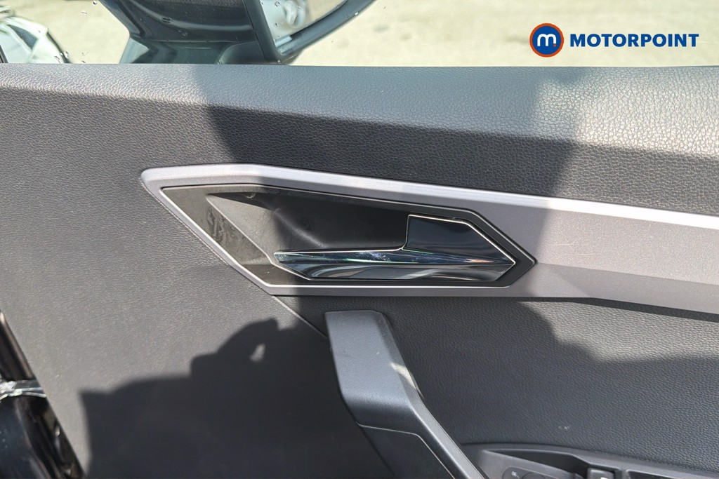 Seat Arona Fr Sport Manual Petrol SUV - Stock Number (1671472) - 3rd supplementary image