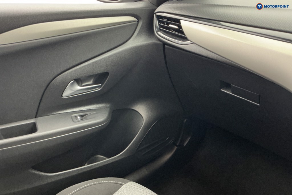 Vauxhall Corsa Design Manual Petrol Hatchback - Stock Number (1671559) - 9th supplementary image