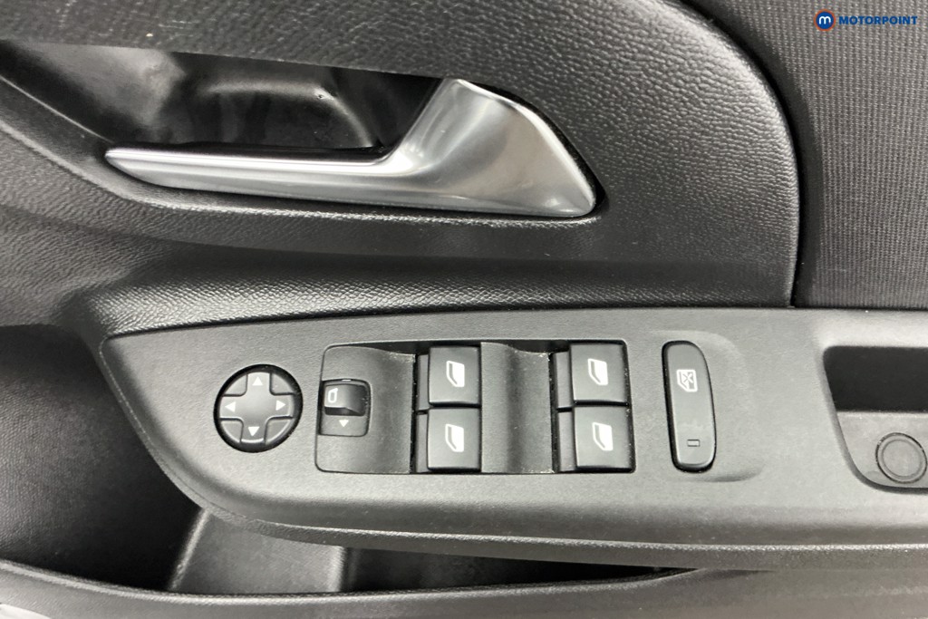 Vauxhall Corsa Design Manual Petrol Hatchback - Stock Number (1671559) - 14th supplementary image