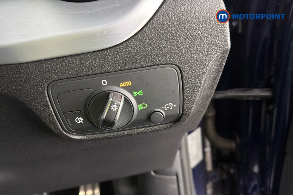 Audi Q2 S Line Manual Petrol SUV - Stock Number (1671609) - 18th supplementary image