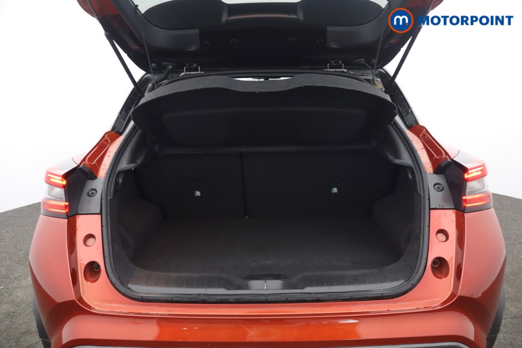 Nissan Juke Tekna-Plus Manual Petrol SUV - Stock Number (1671627) - 12th supplementary image