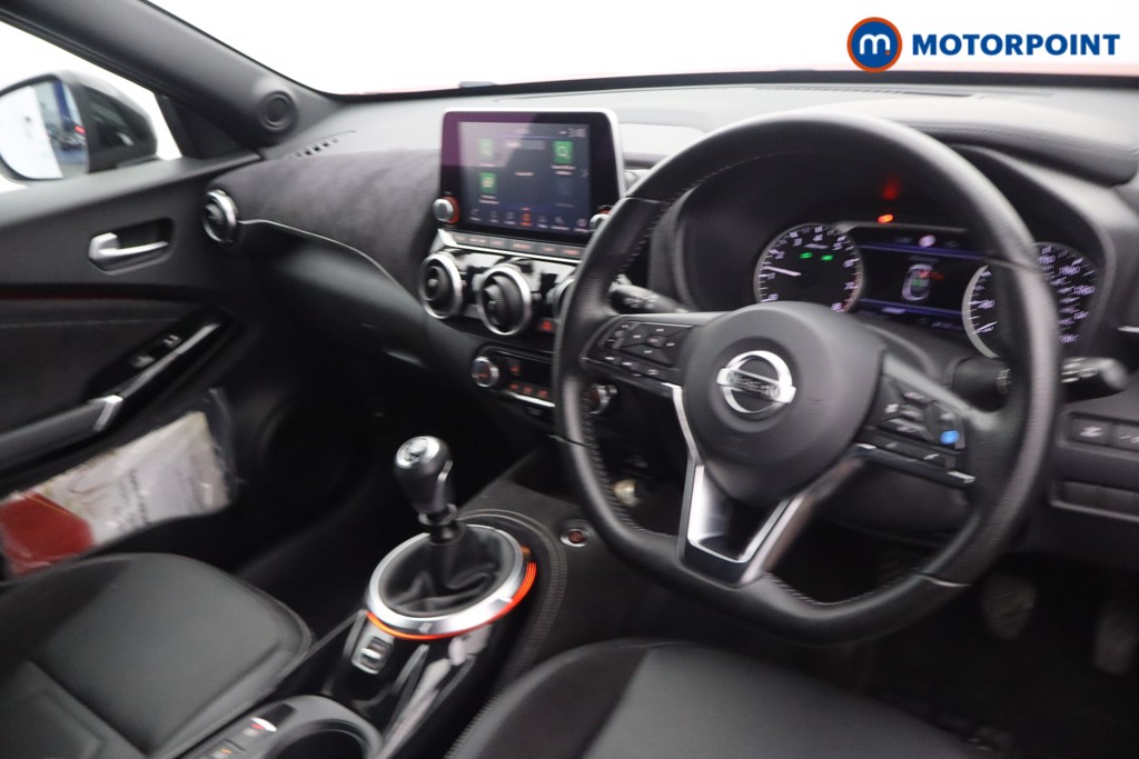 Nissan Juke Tekna-Plus Manual Petrol SUV - Stock Number (1671627) - 1st supplementary image