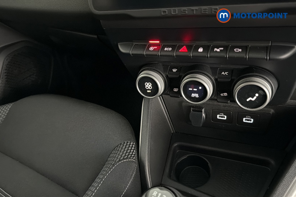 Dacia Duster Journey Manual Diesel SUV - Stock Number (1671750) - 12th supplementary image