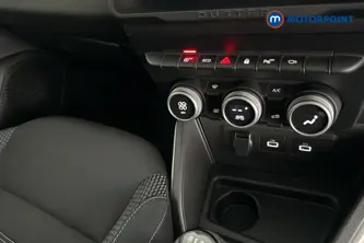 Dacia Duster Journey Manual Diesel SUV - Stock Number (1671750) - 12th supplementary image