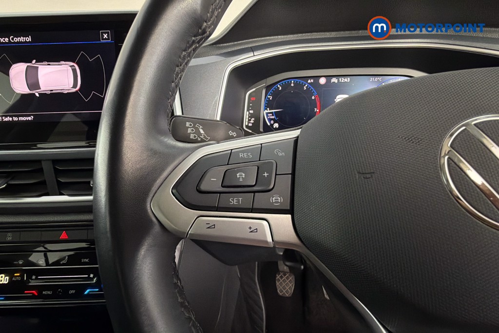 Volkswagen T-Roc Style Manual Petrol SUV - Stock Number (1672023) - 3rd supplementary image