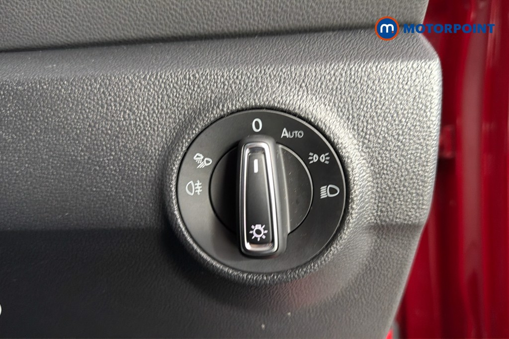 Volkswagen T-Roc Style Manual Petrol SUV - Stock Number (1672023) - 17th supplementary image