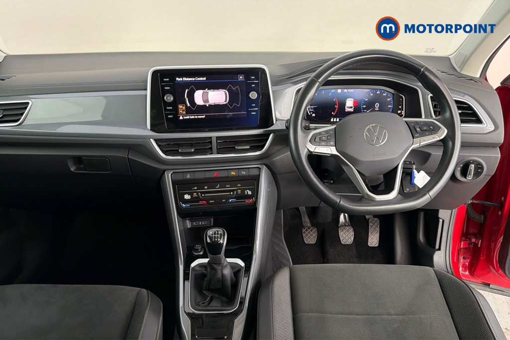 Volkswagen T-Roc Style Manual Petrol SUV - Stock Number (1672023) - 1st supplementary image