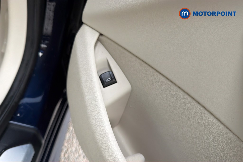 BMW 8 Series M Sport Automatic Diesel Coupe - Stock Number (1672063) - 6th supplementary image