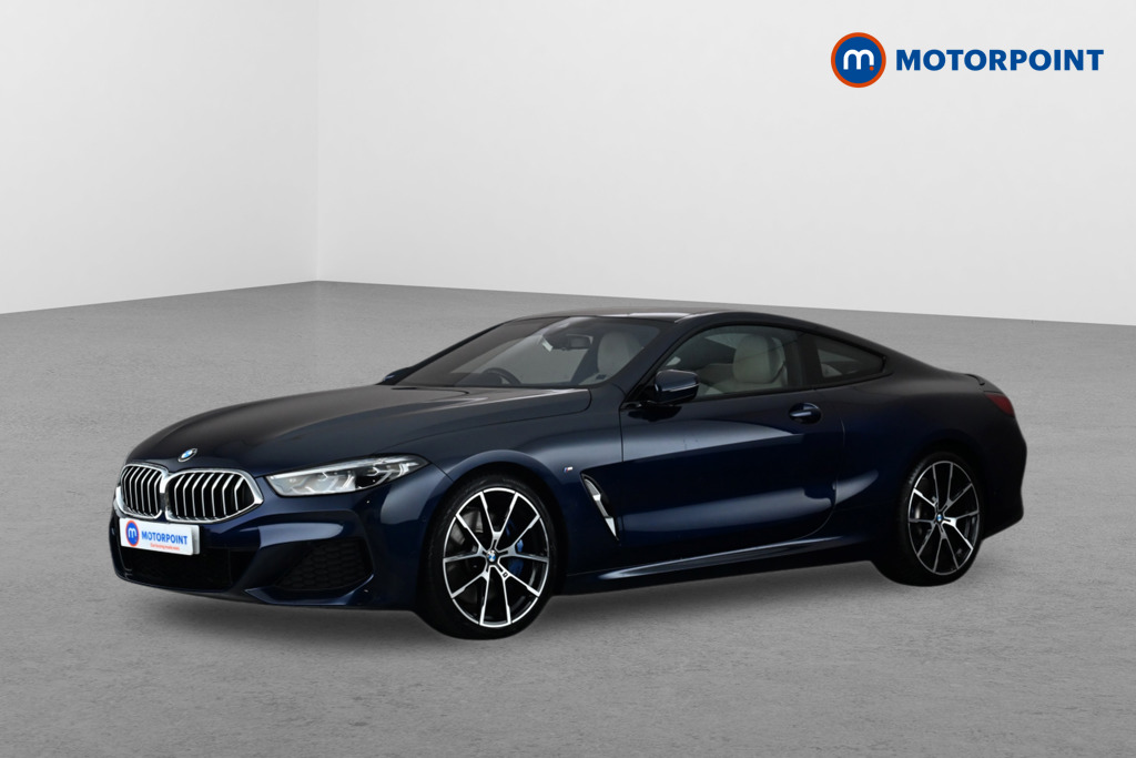 BMW 8 Series M Sport Automatic Diesel Coupe - Stock Number (1672063) - Passenger side front corner