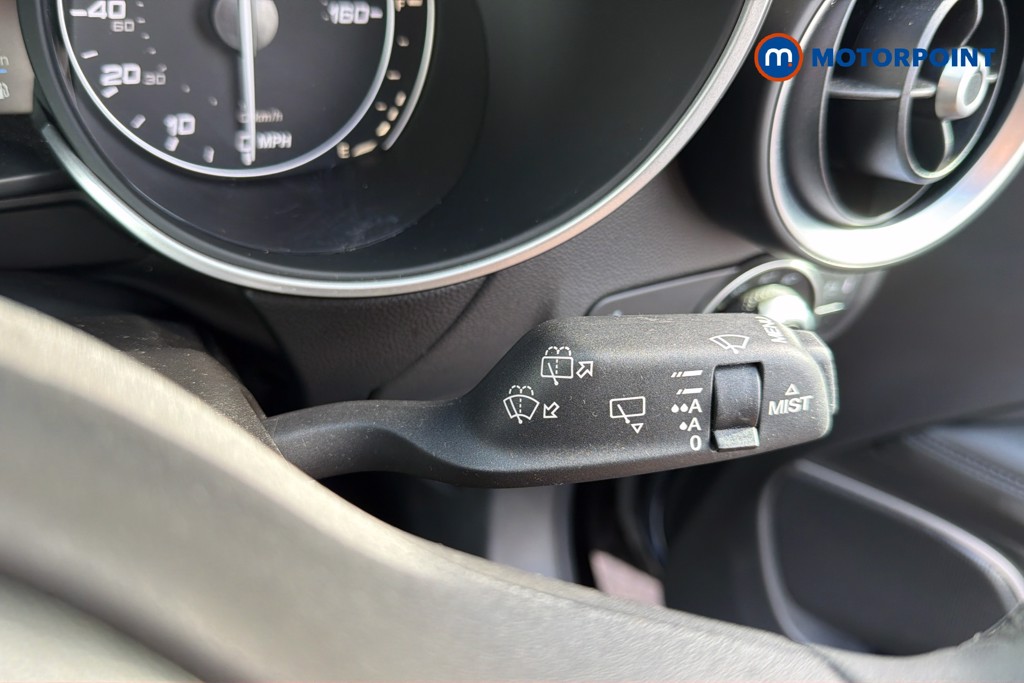 Alfa Romeo Stelvio Nero Edizione Automatic Petrol SUV - Stock Number (1672083) - 12th supplementary image