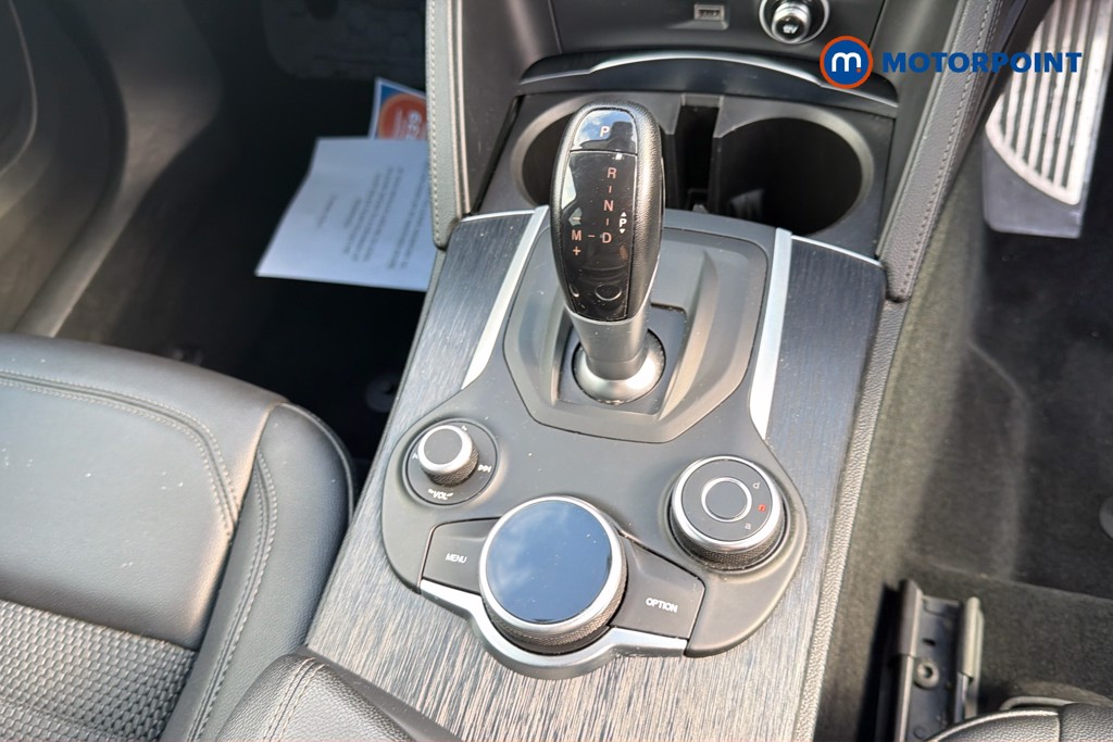 Alfa Romeo Stelvio Nero Edizione Automatic Petrol SUV - Stock Number (1672083) - 16th supplementary image