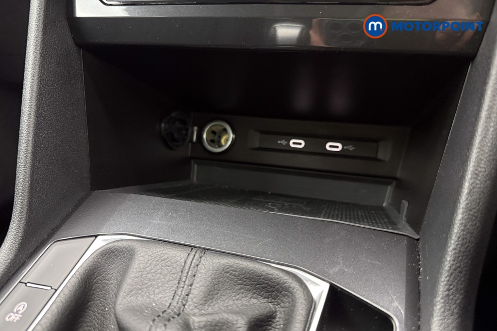 Volkswagen Tiguan Allspace Life Automatic Petrol SUV - Stock Number (1672091) - 15th supplementary image