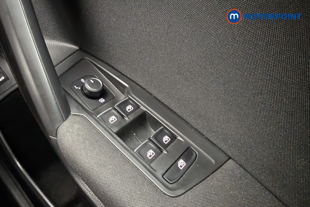 Volkswagen Tiguan Allspace Life Automatic Petrol SUV - Stock Number (1672091) - 17th supplementary image