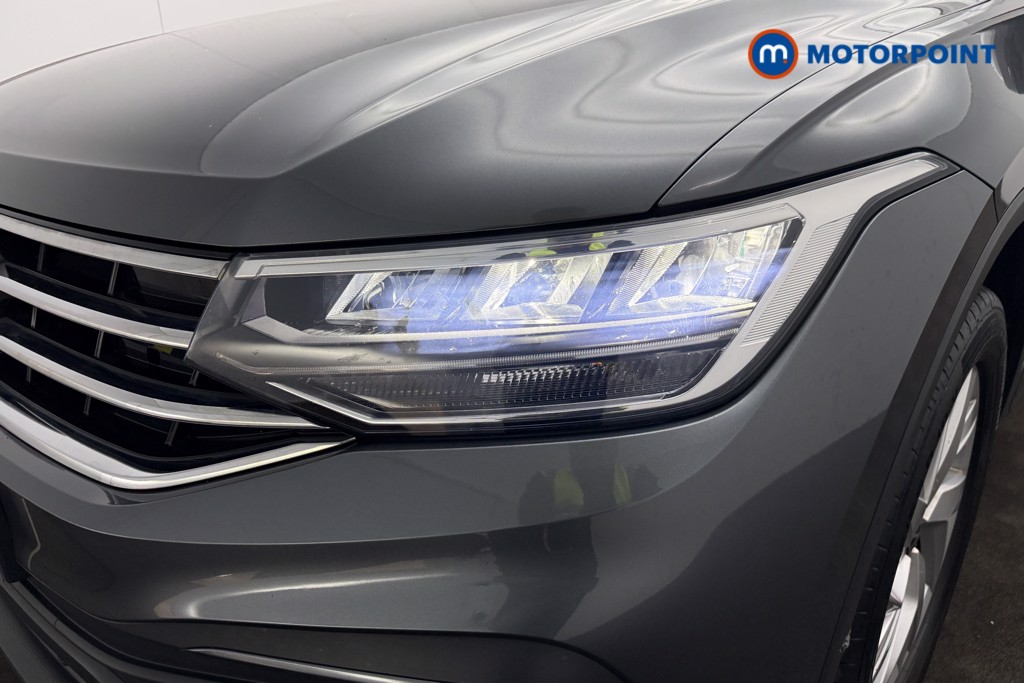 Volkswagen Tiguan Allspace Life Automatic Petrol SUV - Stock Number (1672091) - 22nd supplementary image