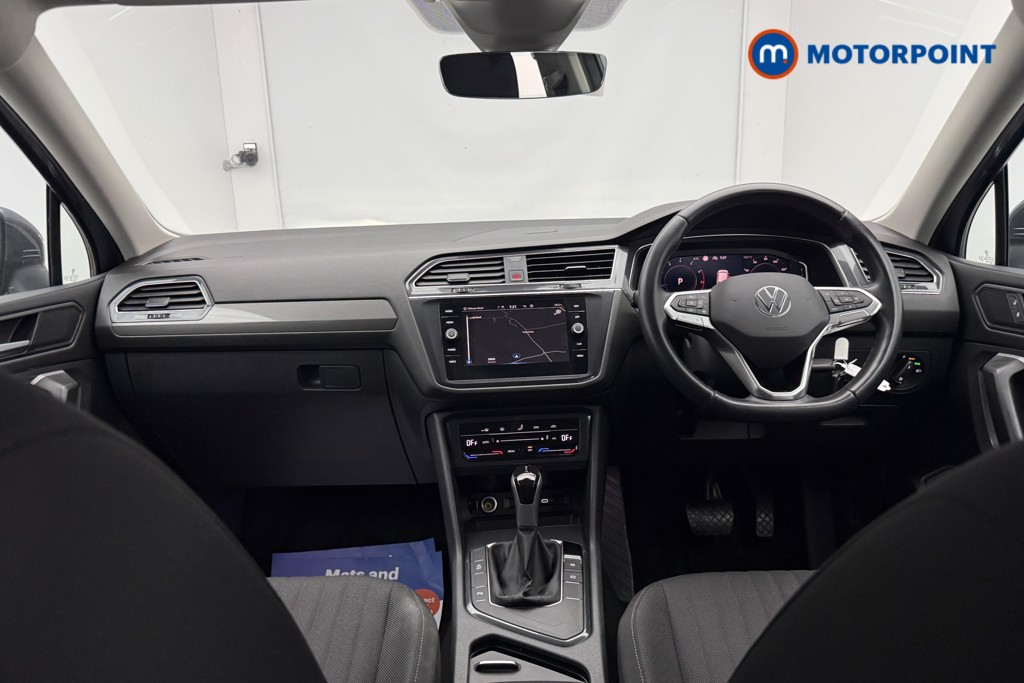 Volkswagen Tiguan Allspace Life Automatic Petrol SUV - Stock Number (1672091) - 1st supplementary image