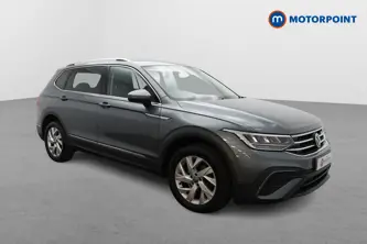 Volkswagen Tiguan Allspace Life Automatic Petrol SUV - Stock Number (1672091) - Drivers side front corner