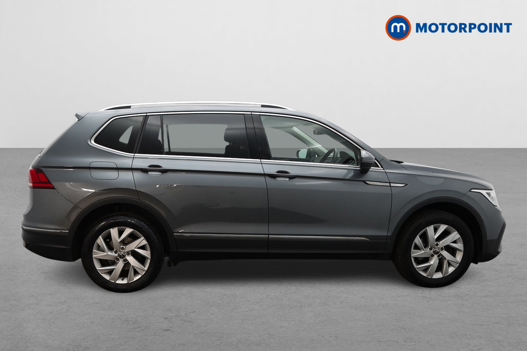 Volkswagen Tiguan Allspace Life Automatic Petrol SUV - Stock Number (1672091) - Drivers side
