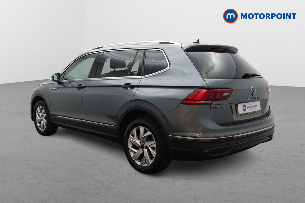 Volkswagen Tiguan Allspace Life Automatic Petrol SUV - Stock Number (1672091) - Passenger side rear corner