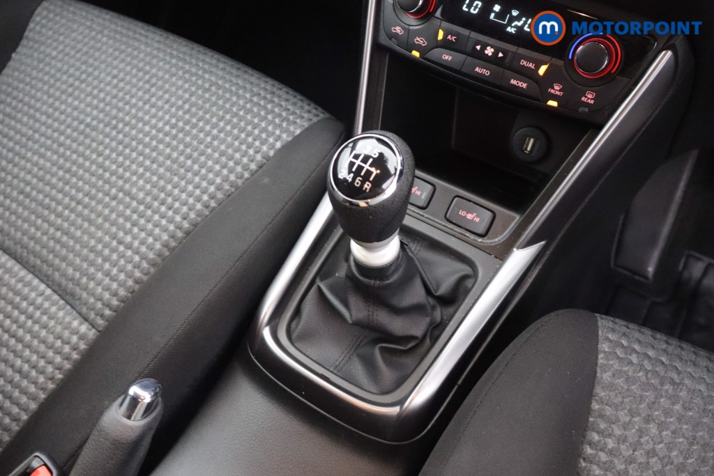 Suzuki S-Cross Motion Manual Petrol SUV - Stock Number (1672106) - 4th supplementary image