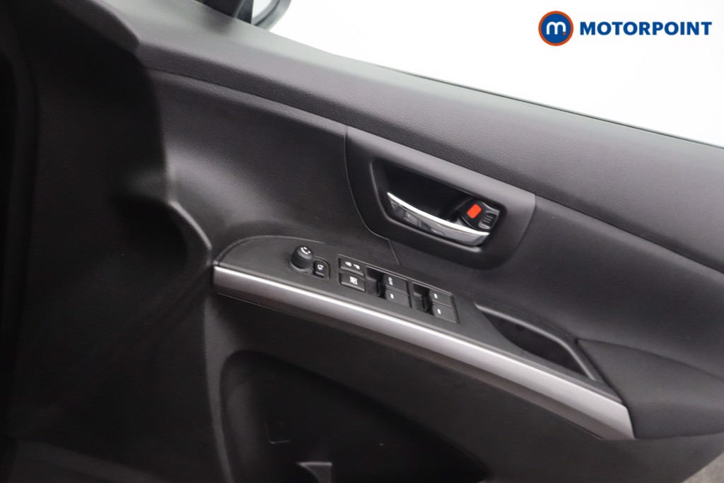 Suzuki S-Cross Motion Manual Petrol SUV - Stock Number (1672106) - 9th supplementary image