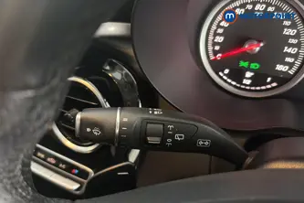 Mercedes-Benz GLC Urban Edition Automatic Diesel SUV - Stock Number (1672108) - 5th supplementary image