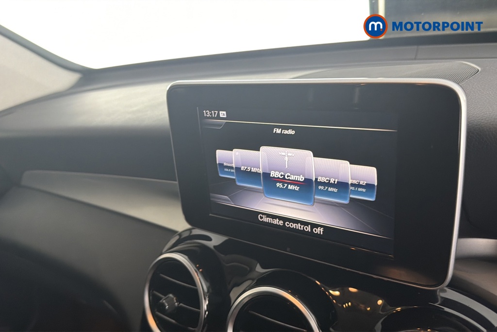 Mercedes-Benz GLC Urban Edition Automatic Diesel SUV - Stock Number (1672108) - 8th supplementary image