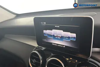 Mercedes-Benz GLC Urban Edition Automatic Diesel SUV - Stock Number (1672108) - 8th supplementary image