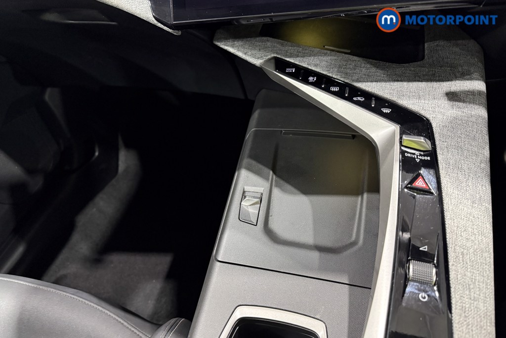 Peugeot 5008 Allure Premium Automatic Petrol SUV - Stock Number (1672164) - 12th supplementary image