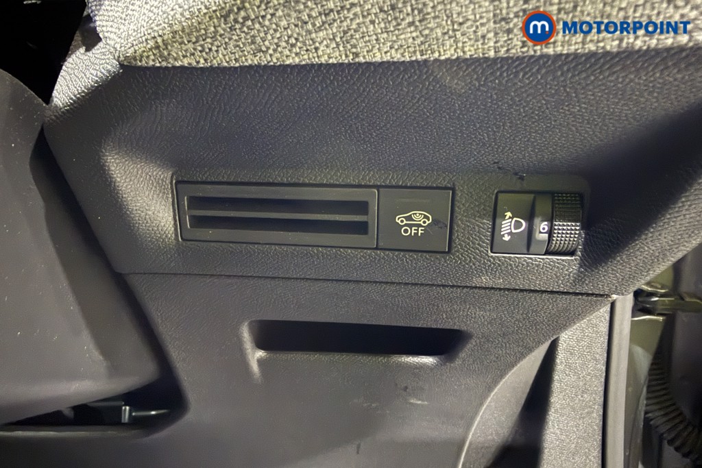 Peugeot 5008 Allure Premium Automatic Petrol SUV - Stock Number (1672164) - 16th supplementary image