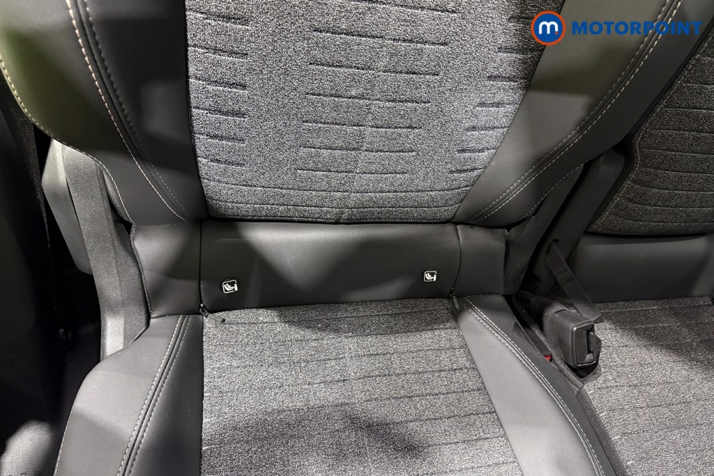 Peugeot 5008 Allure Premium Automatic Petrol SUV - Stock Number (1672164) - 21st supplementary image