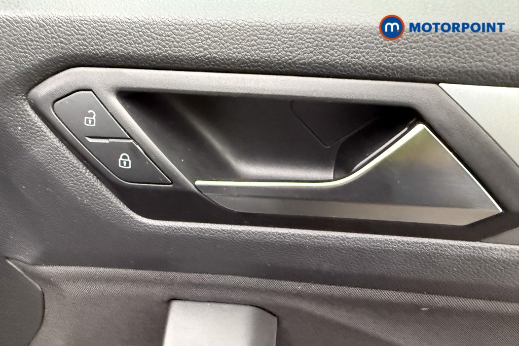 Volkswagen T-Roc Life Automatic Petrol SUV - Stock Number (1672209) - 20th supplementary image