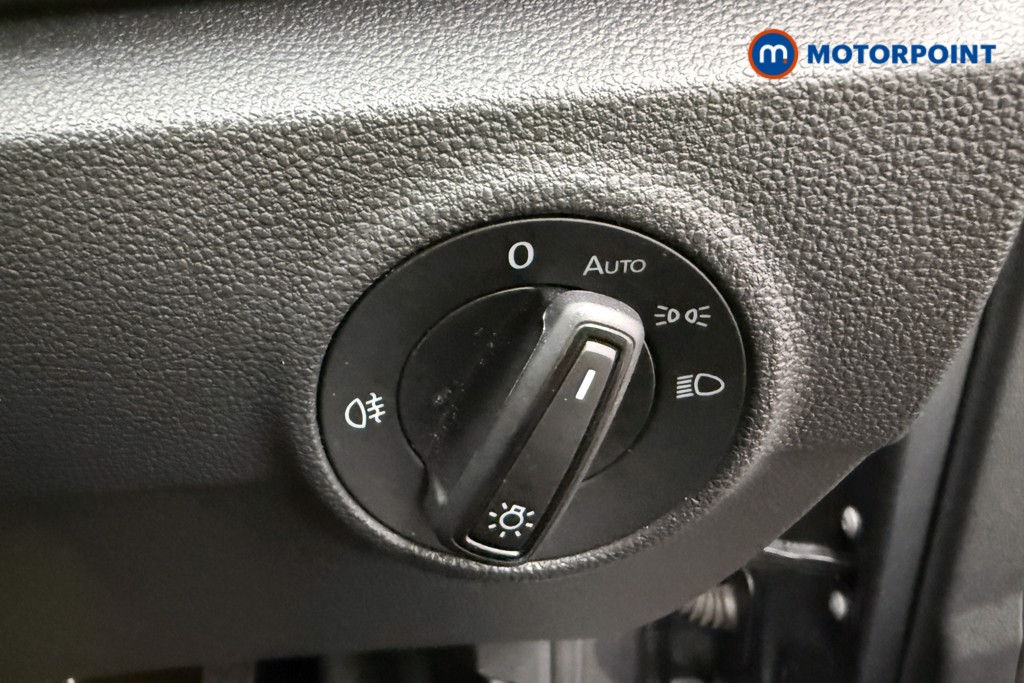Volkswagen T-Roc Life Automatic Petrol SUV - Stock Number (1672209) - 22nd supplementary image