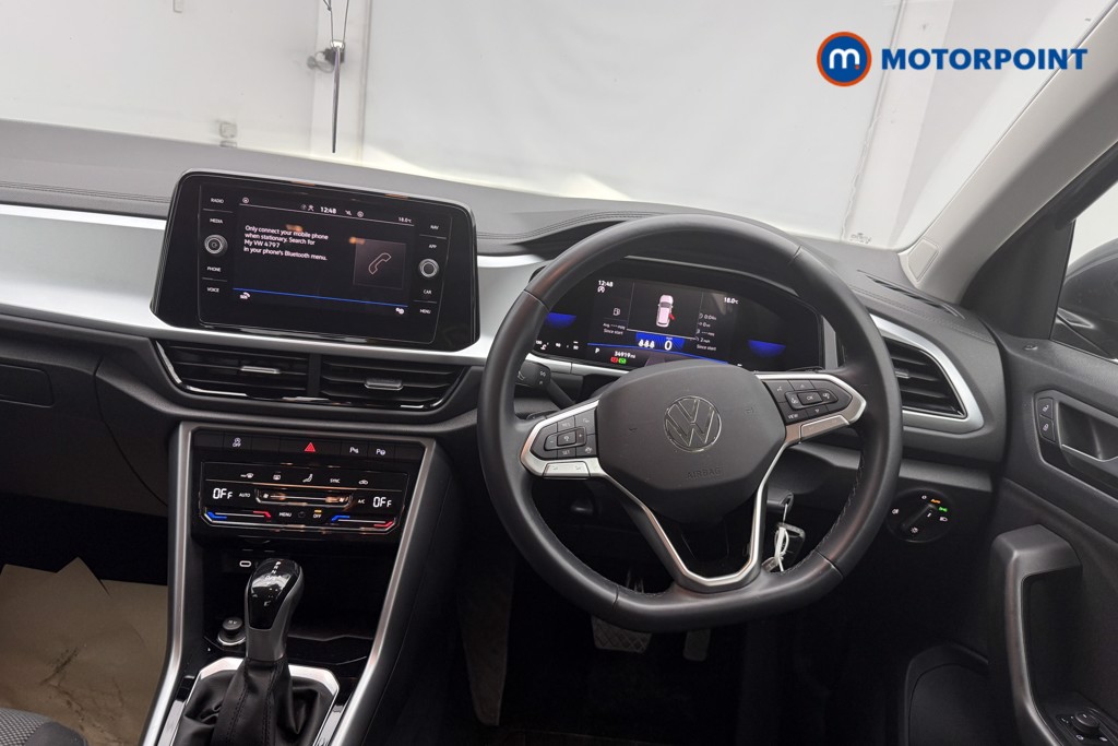 Volkswagen T-Roc Life Automatic Petrol SUV - Stock Number (1672209) - 42nd supplementary image