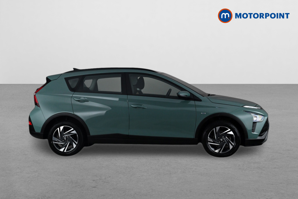 Hyundai Bayon Se Connect Automatic Petrol SUV - Stock Number (1672302) - Drivers side