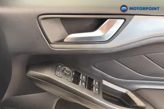 Ford Focus St-Line Style Manual Petrol Hatchback - Stock Number (1672313) - 19th supplementary image