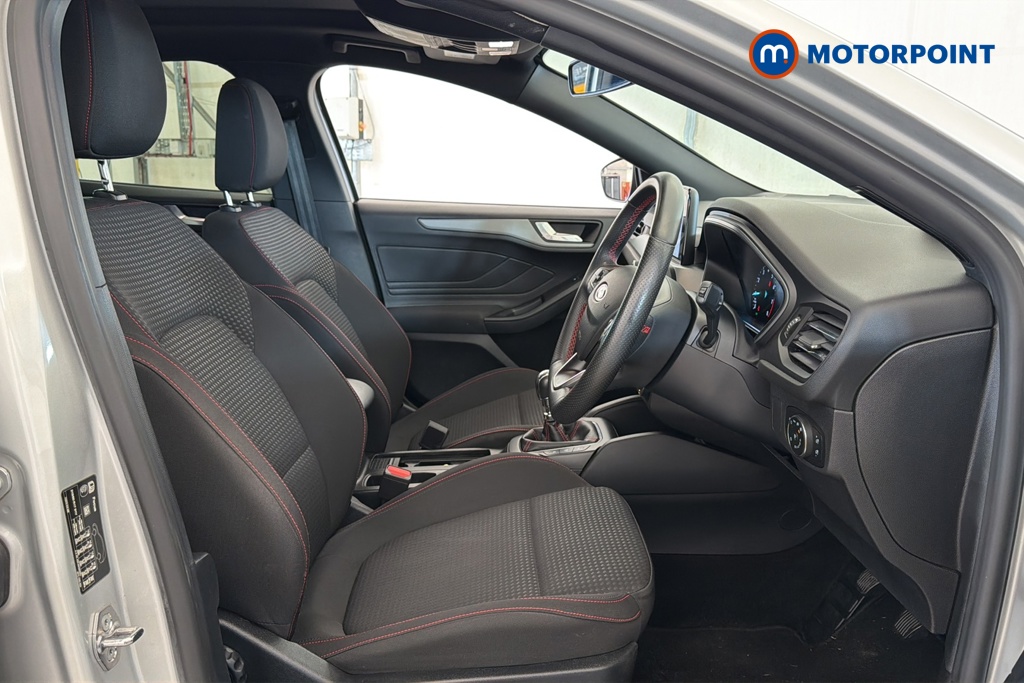 Ford Focus St-Line Style Manual Petrol Hatchback - Stock Number (1672313) - 22nd supplementary image