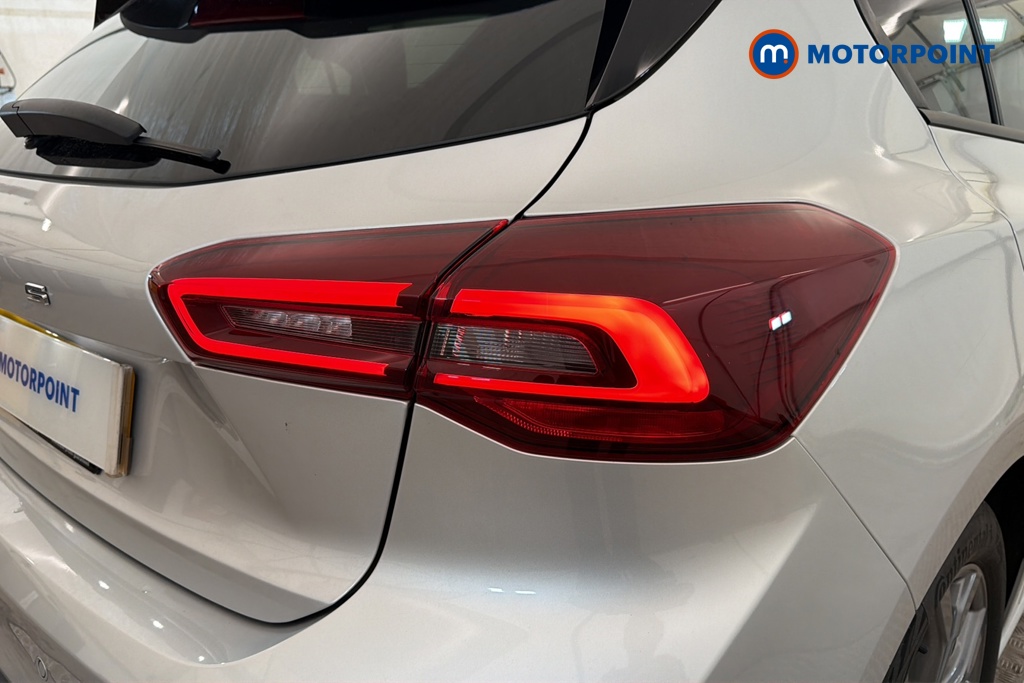 Ford Focus St-Line Style Manual Petrol Hatchback - Stock Number (1672313) - 36th supplementary image