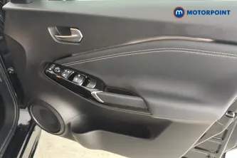Nissan Juke Tekna Automatic Petrol-Electric Hybrid SUV - Stock Number (1672359) - 18th supplementary image