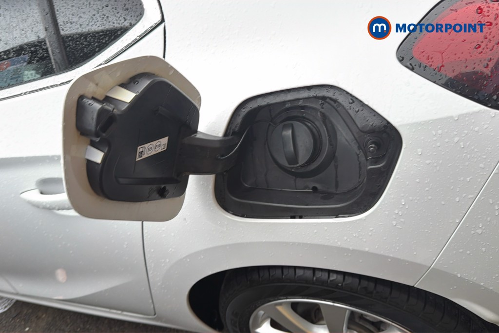 Vauxhall Corsa Elite Nav Automatic Petrol Hatchback - Stock Number (1672381) - 42nd supplementary image