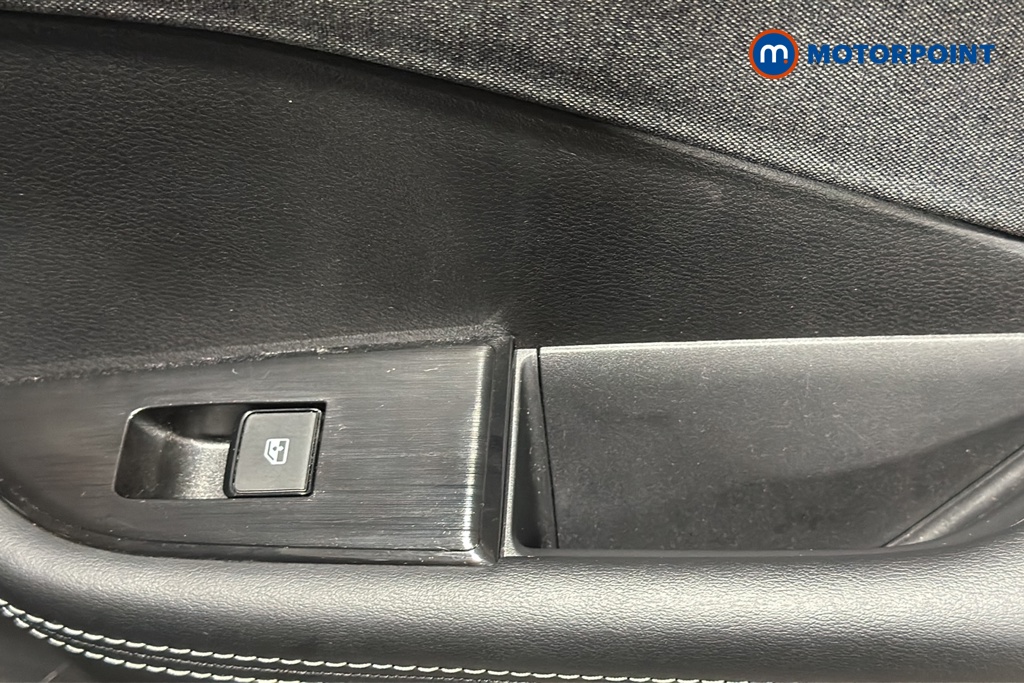 Nissan Qashqai Acenta Premium Manual Petrol SUV - Stock Number (1672431) - 993rd supplementary image