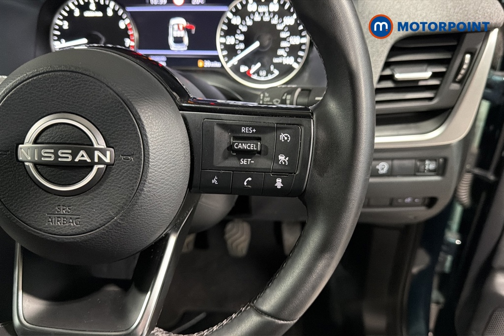 Nissan Qashqai Acenta Premium Manual Petrol SUV - Stock Number (1672431) - 3rd supplementary image