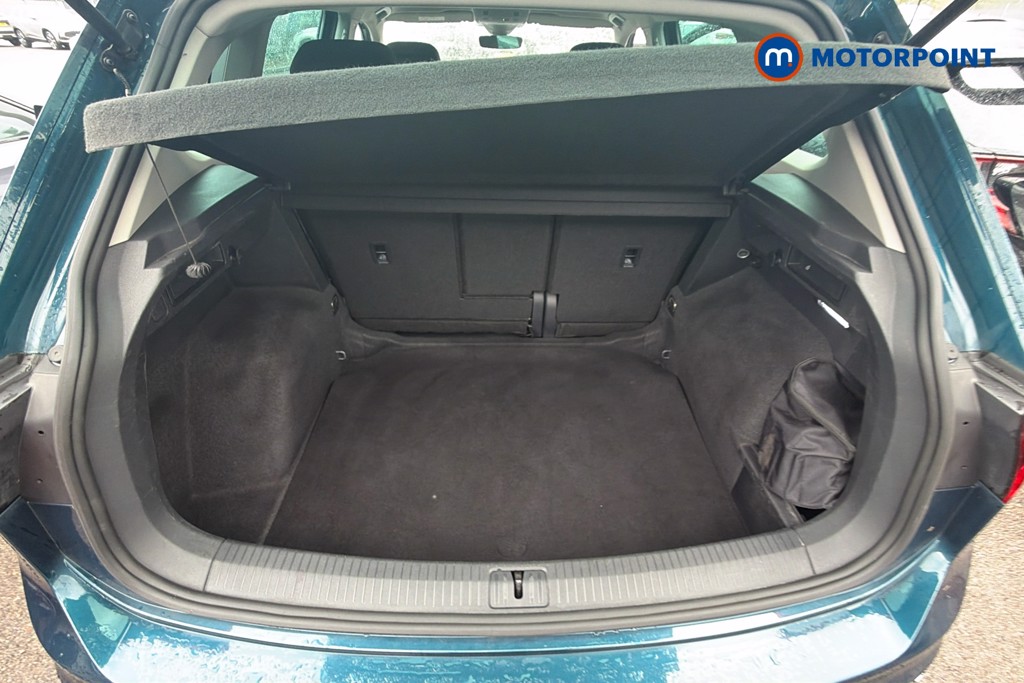 Volkswagen Tiguan Life Automatic Diesel SUV - Stock Number (1672610) - 20th supplementary image